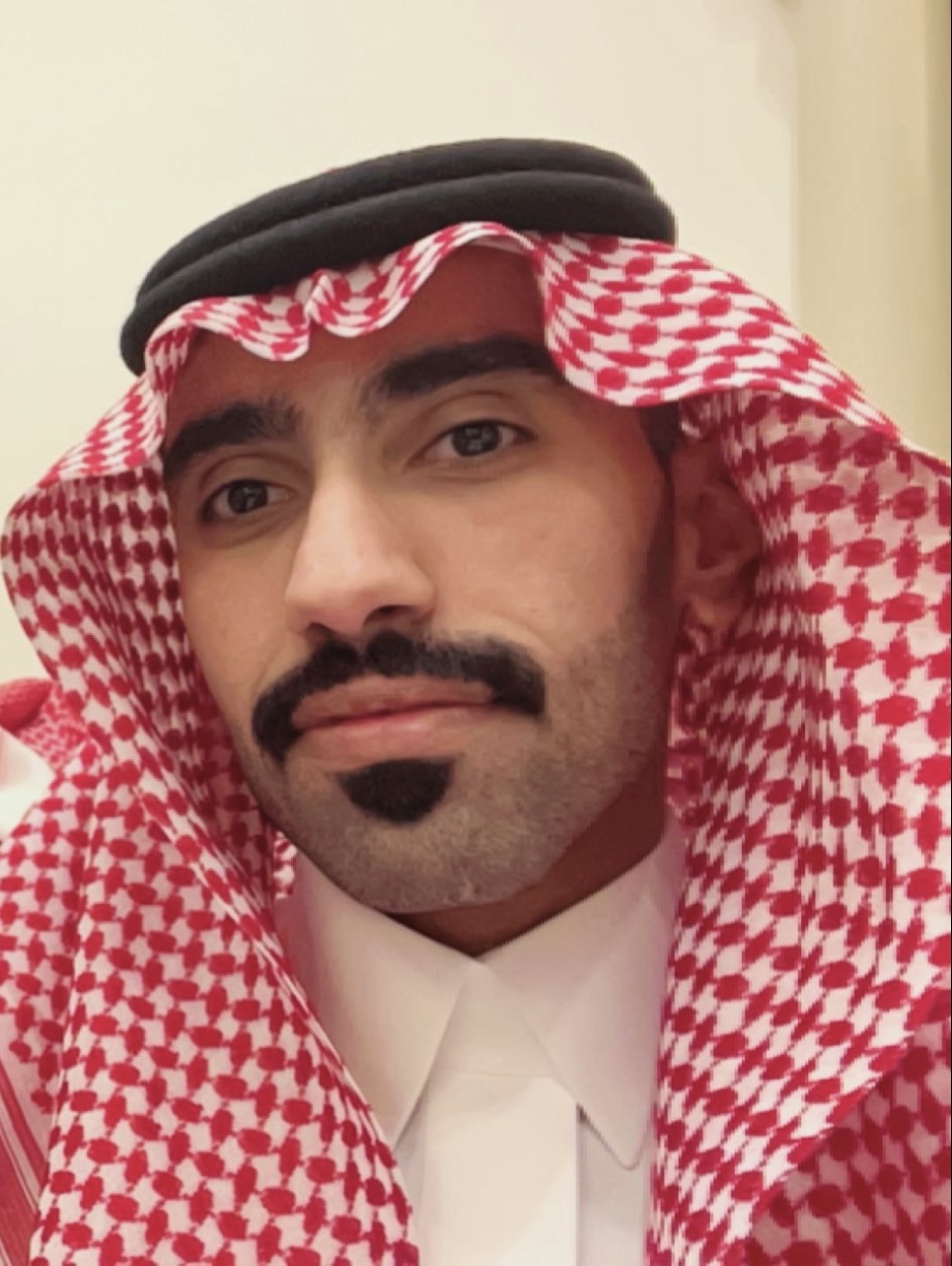 المحامي عبدالعزيز عبدالإله - محامي مرخّص
