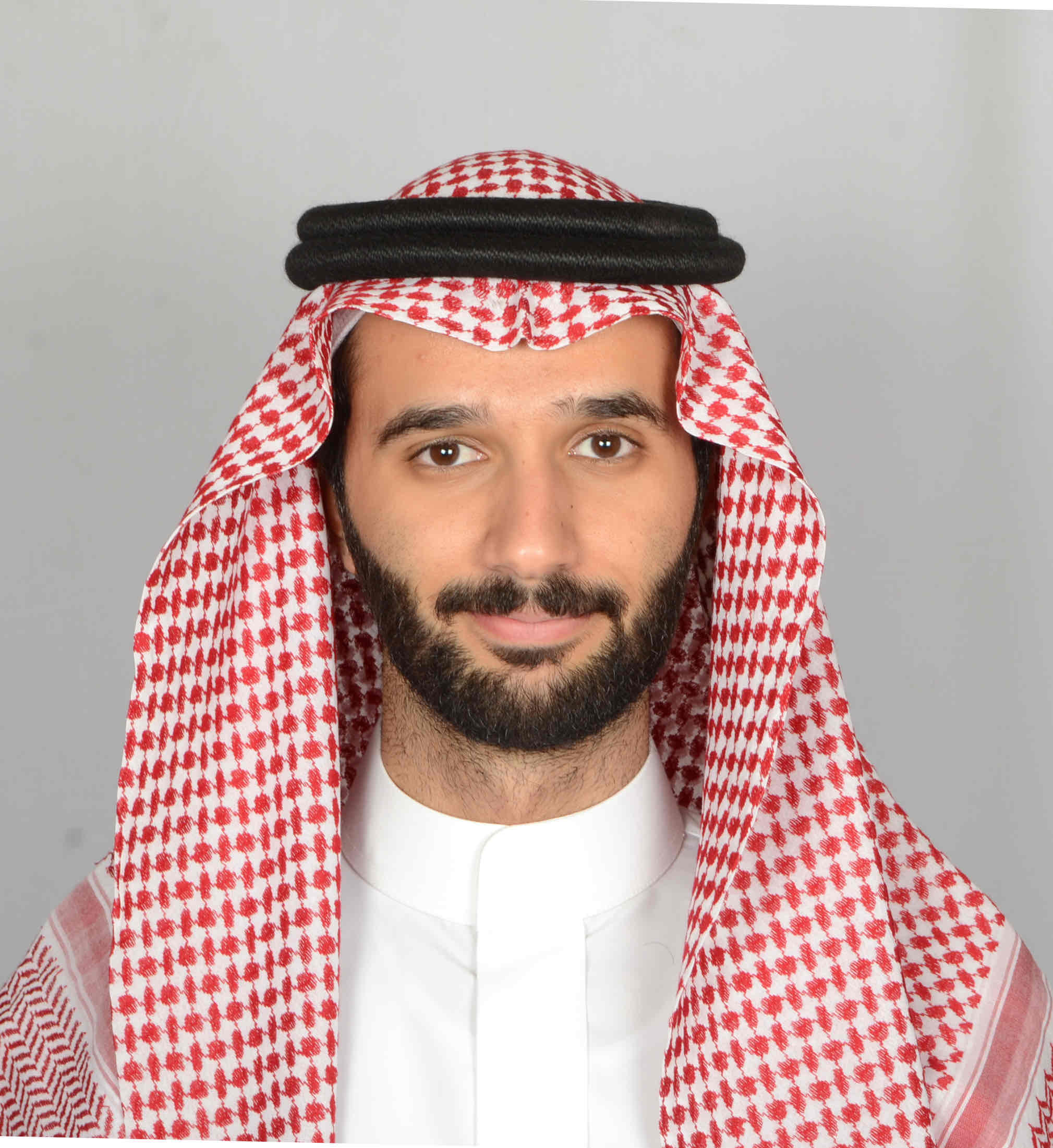 عبدالعزيز بن مفلح آل درع - محامي مرخّص